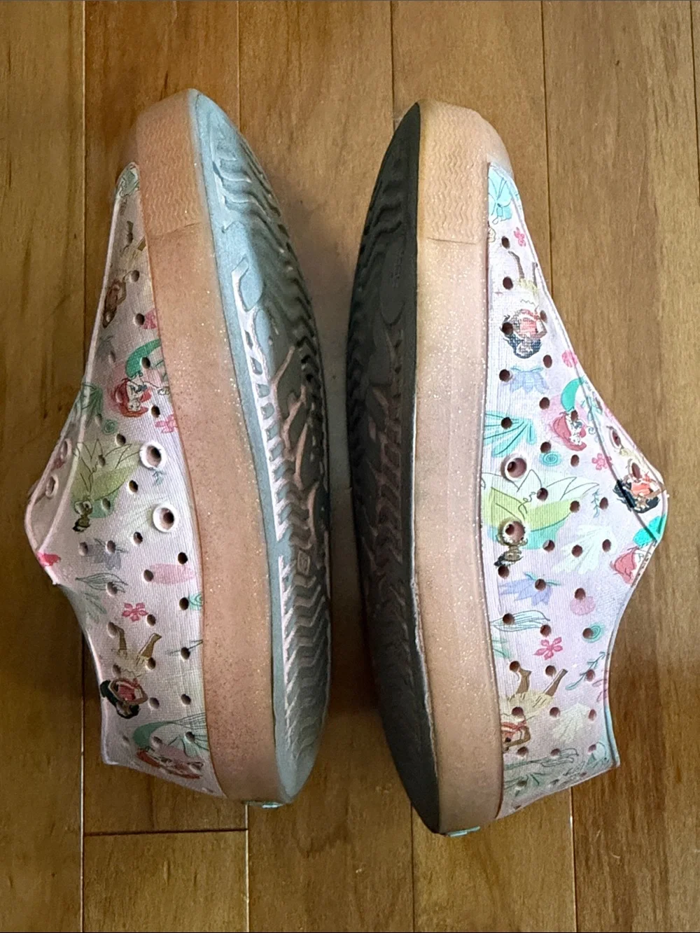 Native Disney Collaboration Kids Pink Floral Disney Princess Slip-On Water Shoes
